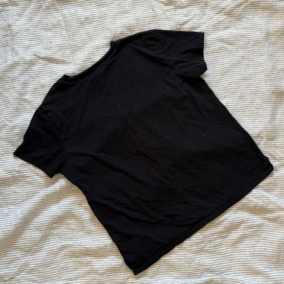 AYR V-Neck Tee, size L, Black - Picture 6 of 6